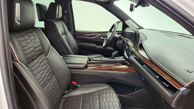 2021 Cadillac Escalade ESV 4WD 4dr Sport Platinum w/ Super Cruise Capability & Night Vision - 22967426 - 28