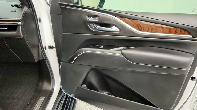 2021 Cadillac Escalade ESV 4WD 4dr Sport Platinum w/ Super Cruise Capability & Night Vision - 22967426 - 30