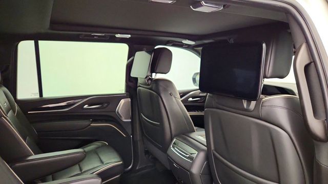 2021 Cadillac Escalade ESV 4WD 4dr Sport w/ Driver Assist Pkg, AKG Audio & Night Vision - 23102039 - 26