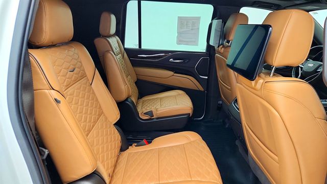 2021 Cadillac Escalade ESV 4WD 4dr Sport w/ Driver Assist Tech Pkg, Full Leather Seats, RES - 22968562 - 30