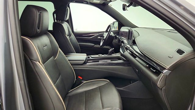 2021 Cadillac Escalade ESV 4WD 4dr Sport w/ Driver Assist Tech Pkg & Power Retractable Step - 23003596 - 25