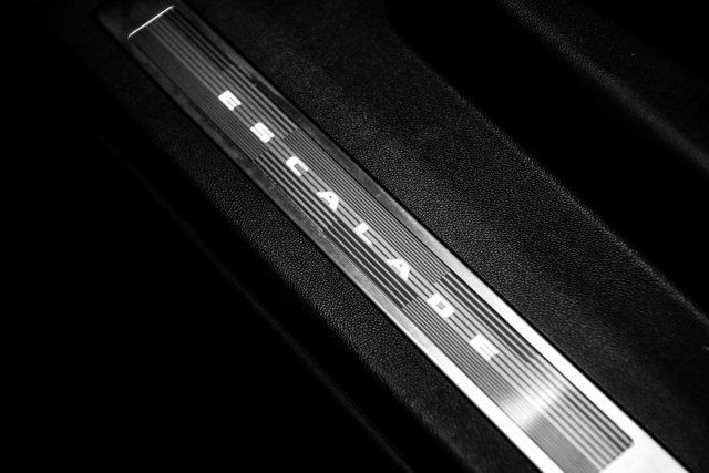 2021 Cadillac Escalade ESV Escalade-ESV-Sport/CEO-Build/40"LCD-FlatScreen/CaptainSeating - 23068320 - 38