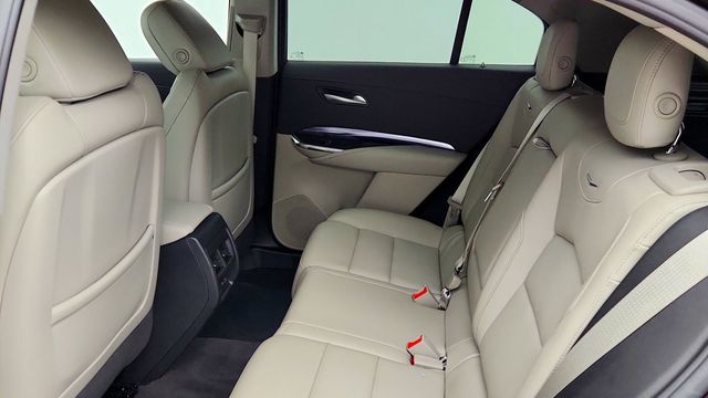 2021 Cadillac XT4 AWD 4dr Luxury - 23095558 - 21
