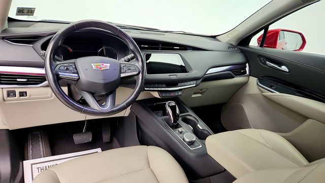 2021 Cadillac XT4 AWD 4dr Luxury w/ Navigation, Bose & Panoramic Sunroof - 23057353 - 12