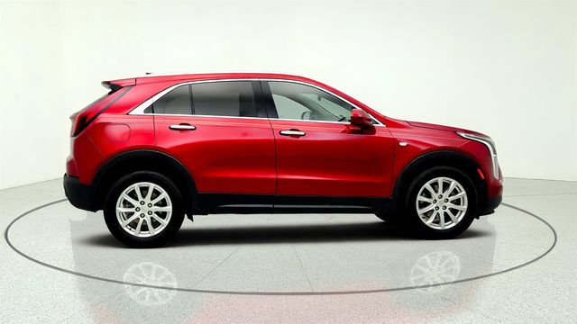 2021 Cadillac XT4 AWD 4dr Luxury w/ Navigation, Bose & Panoramic Sunroof - 23057353 - 3
