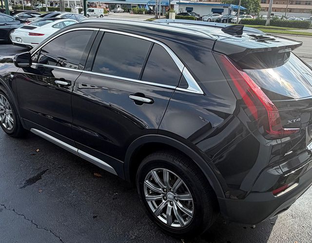2021 Cadillac XT4 Premium Luxury