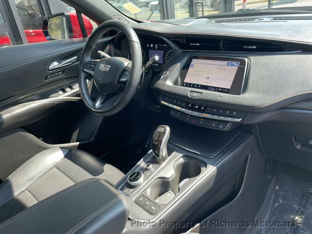 2021 Cadillac XT4 AWD 4dr Sport - 23065641 - 19