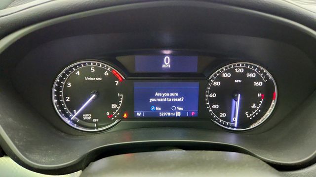 2021 Cadillac XT4 Premium Luxury AWD w/ Sunroof, Bose Audio & Cold Weather Pkg - 23039521 - 14