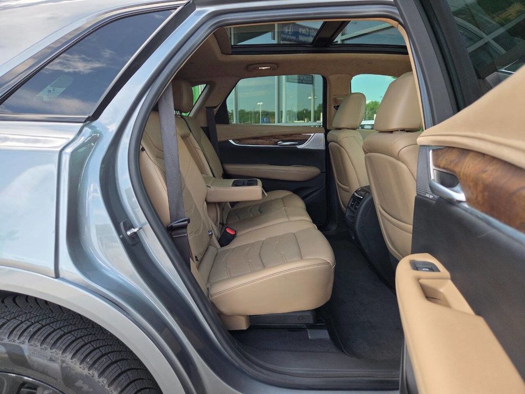 2021 Cadillac XT5 Sport photo 22