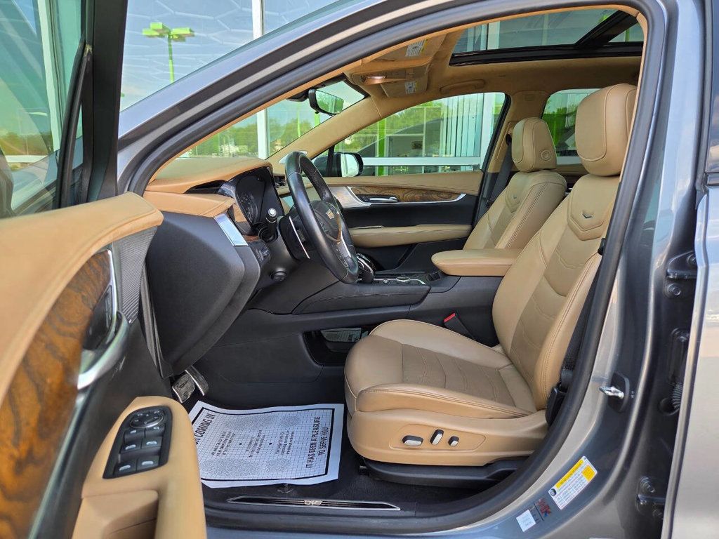 2021 Cadillac XT5 Sport photo 9