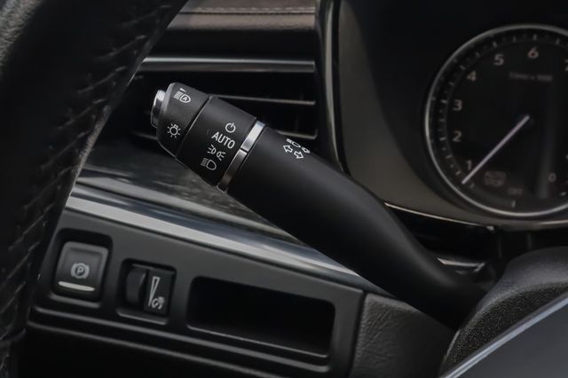 2021 Cadillac XT5 FWD 4dr Premium Luxury - 22860410 - 21