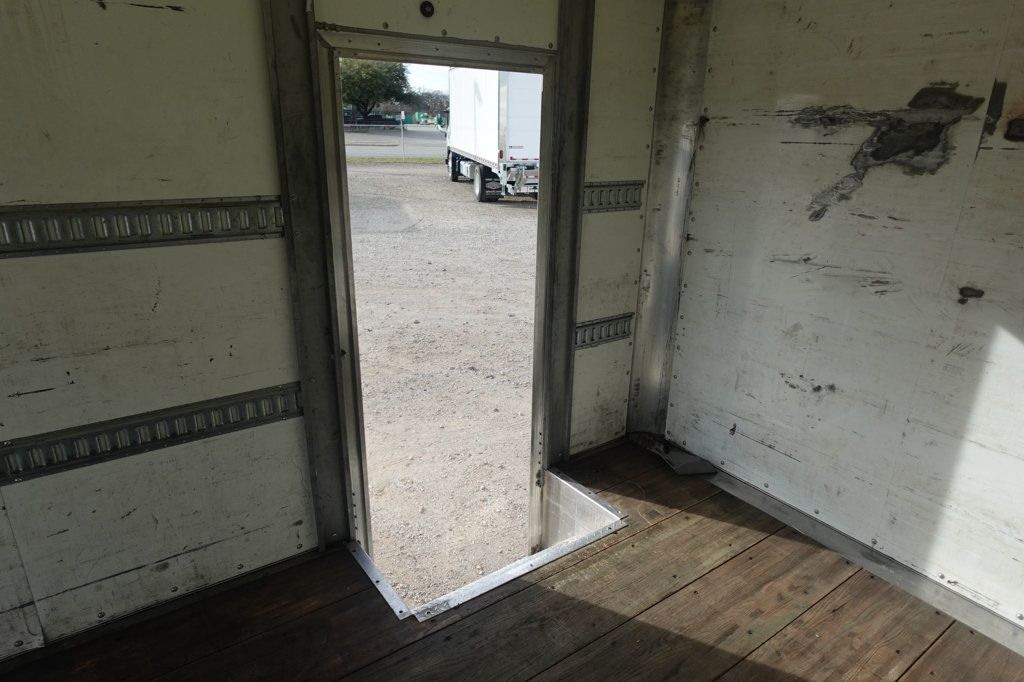 2021 Chevrolet 5500 XD (16ft Box with Lift Gate) - 22981293 - 30