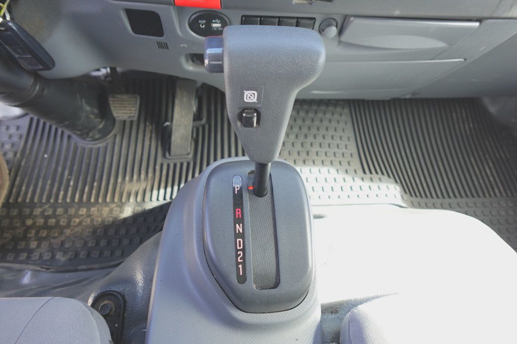 2021 Chevrolet 5500 XD (16ft Box with Lift Gate) - 22988687 - 38