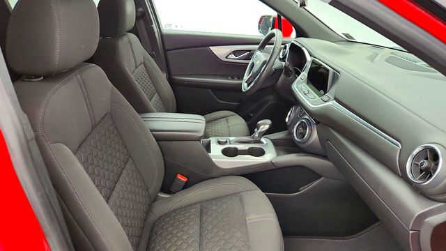 2021 Chevrolet Blazer 4dr 2LT w/ Convenience & Driver Confidence Pkg + 3.6L V6 Engine - 22958448 - 22