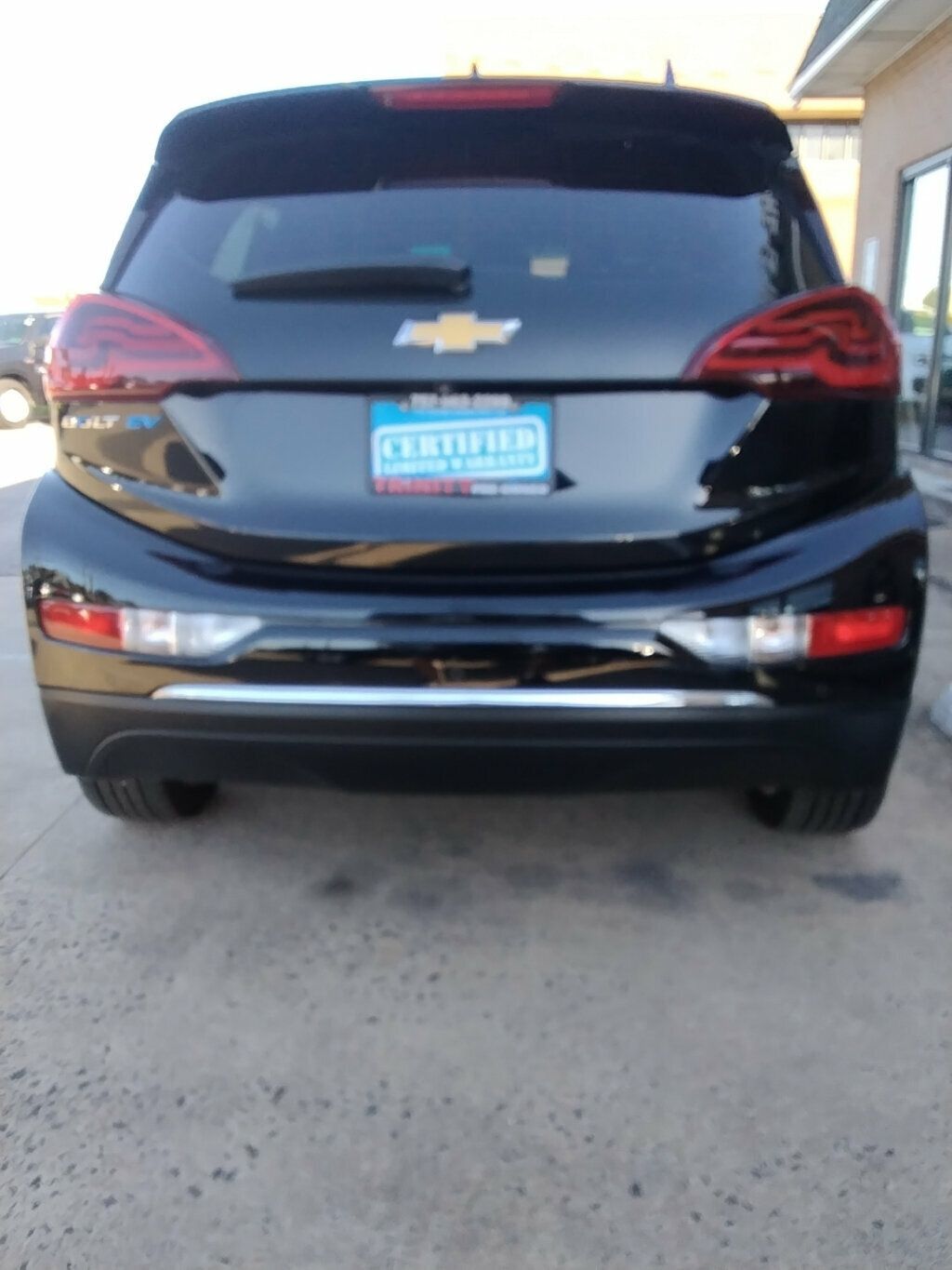 2021 Chevrolet Bolt EV photo 3