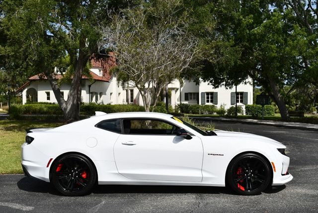 2021 Chevrolet Camaro 2 Door Coupe 1LT W/RS Package & Redline Edition  - 23022626 - 32