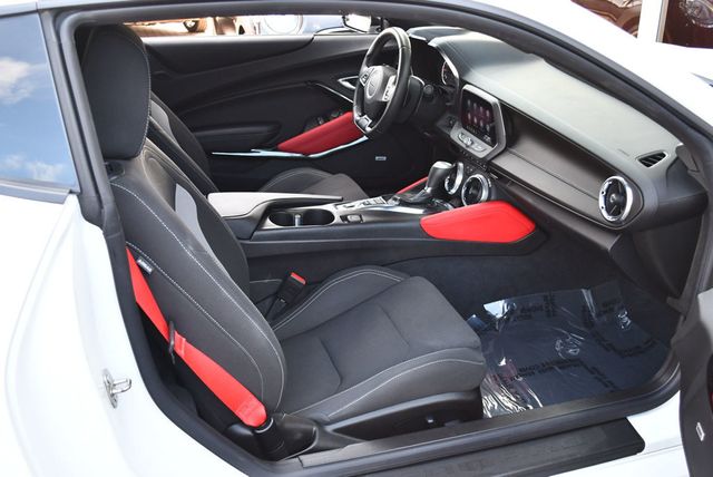 2021 Chevrolet Camaro 2 Door Coupe 1LT W/RS Package & Redline Edition  - 23022626 - 41
