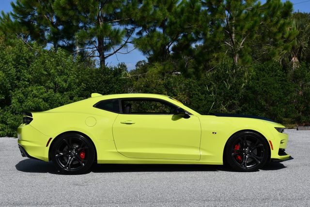 2021 Chevrolet Camaro 2 Door Coupe 2SS W/SS 1 LE Track Performance Package - 23081789 - 35