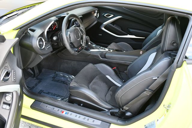 2021 Chevrolet Camaro 2 Door Coupe 2SS W/SS 1 LE Track Performance Package - 23081789 - 45