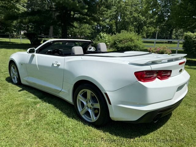 2021 Chevrolet Camaro 2dr Convertible 1LT - 23038886 - 28