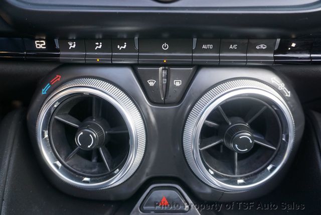2021 Chevrolet Camaro 2dr Convertible 1LT - 23095031 - 25