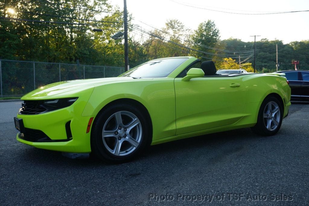 2021 Chevrolet Camaro 2dr Convertible 1LT - 23095031 - 3