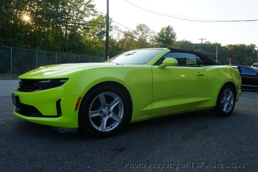 2021 Chevrolet Camaro 2dr Convertible 1LT - 23095031 - 4
