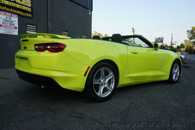 2021 Chevrolet Camaro 2dr Convertible 1LT - 23095031 - 8