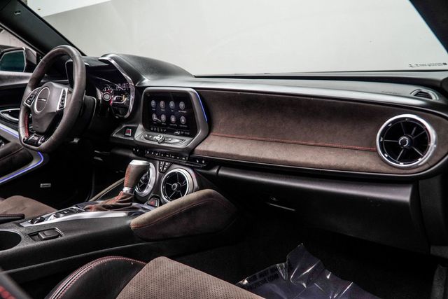 2021 Chevrolet Camaro 2dr Convertible ZL1 - 22942175 - 14