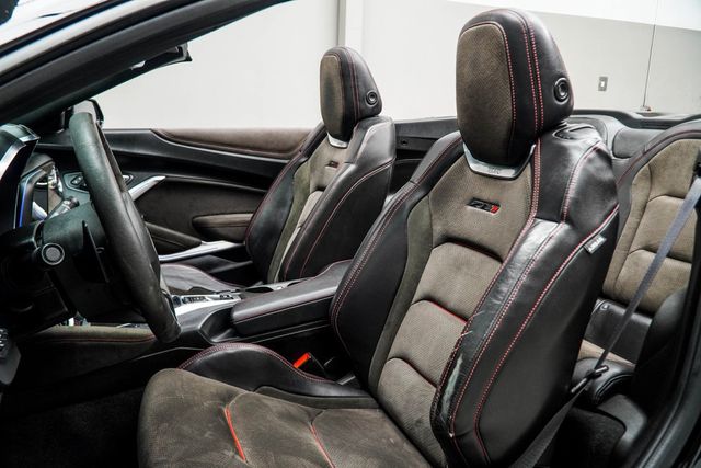 2021 Chevrolet Camaro 2dr Convertible ZL1 - 22942175 - 34