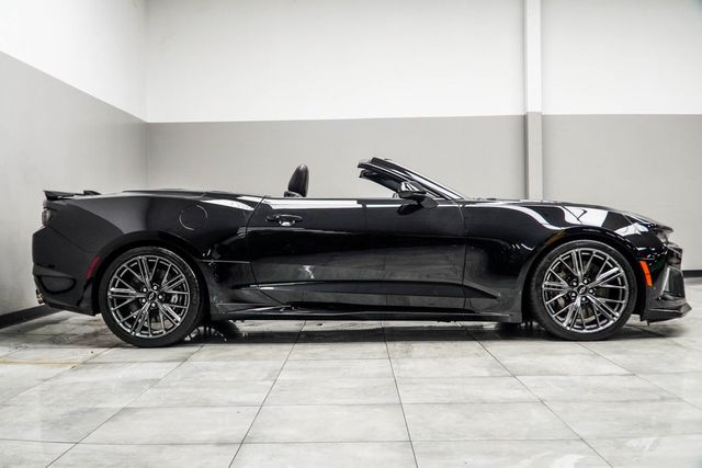 2021 Chevrolet Camaro 2dr Convertible ZL1 - 22942175 - 5