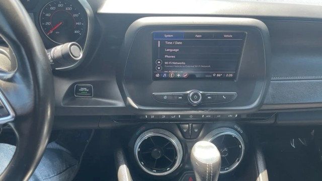2021 Chevrolet Camaro 2dr Coupe 1LT - 23045371 - 14