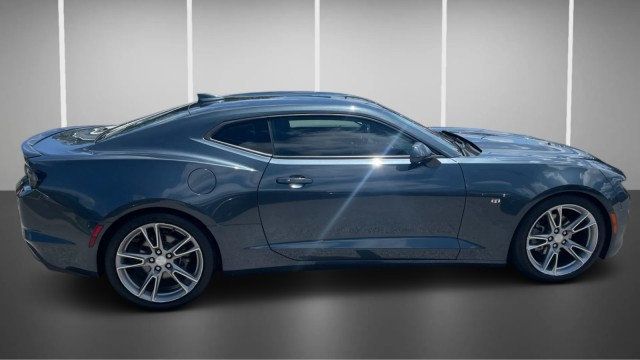 2021 Chevrolet Camaro 2dr Coupe 1LT - 23045371 - 5
