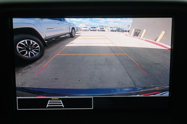 2021 Chevrolet Camaro 2dr Coupe 1LT - 23002594 - 18