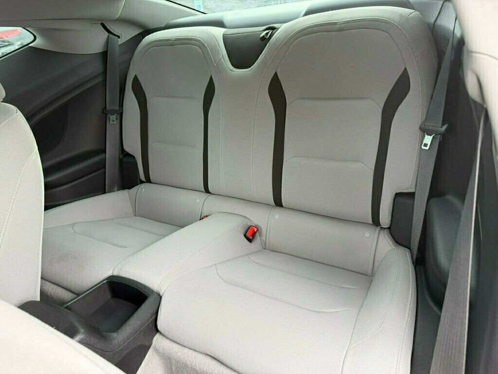 2021 Chevrolet Camaro 2dr Coupe 1LT - 23028509 - 14