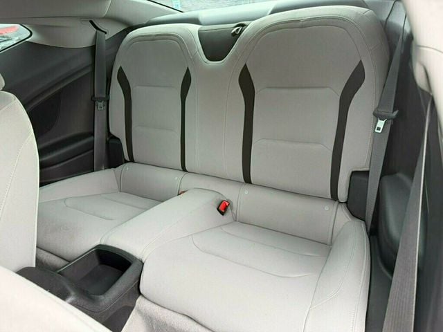 2021 Chevrolet Camaro 2dr Coupe 1LT - 23028509 - 14