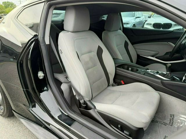 2021 Chevrolet Camaro 2dr Coupe 1LT - 23028509 - 15