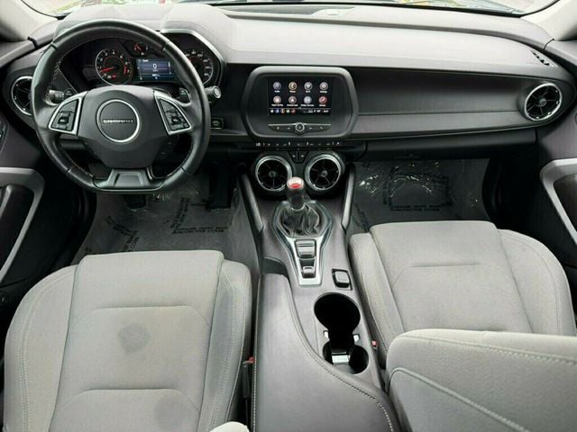2021 Chevrolet Camaro 2dr Coupe 1LT - 23028509 - 1