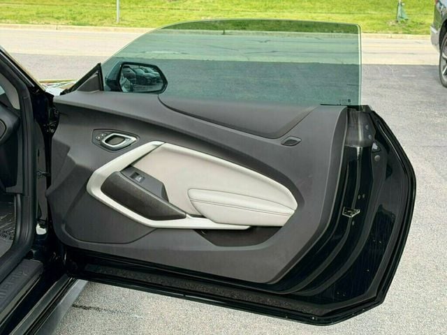 2021 Chevrolet Camaro 2dr Coupe 1LT - 23028509 - 20