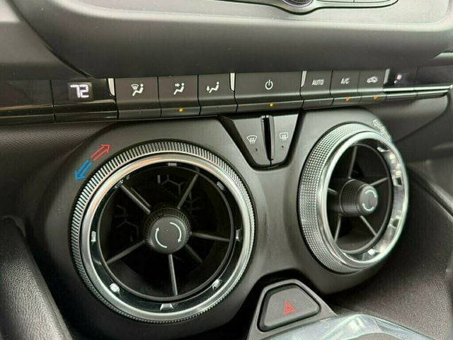 2021 Chevrolet Camaro 2dr Coupe 1LT - 23028509 - 27