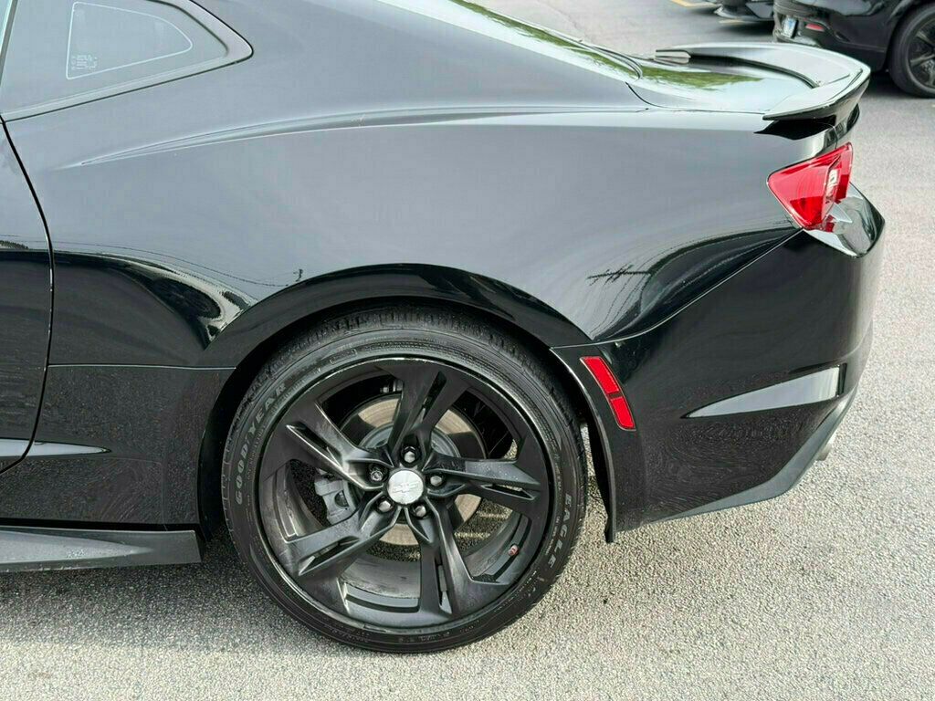 2021 Chevrolet Camaro 2dr Coupe 1LT - 23028509 - 43