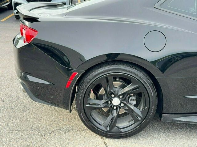 2021 Chevrolet Camaro 2dr Coupe 1LT - 23028509 - 44