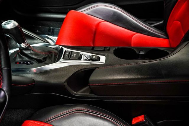 2021 Chevrolet Camaro 2dr Coupe 2LT - 22955978 - 15