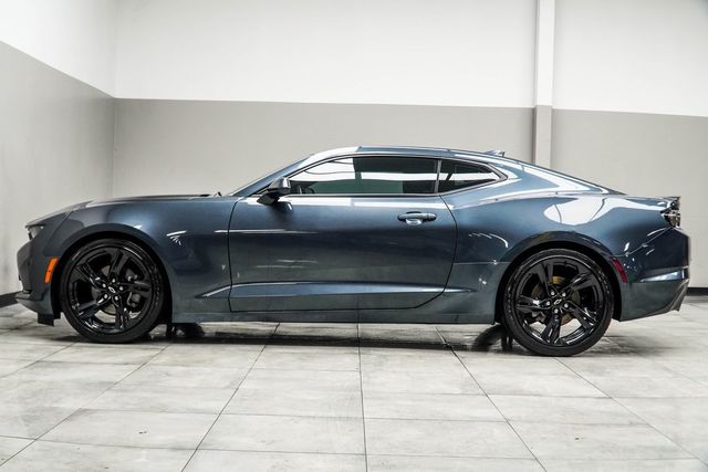 2021 Chevrolet Camaro 2dr Coupe 2LT - 22955978 - 8