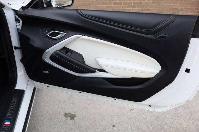 2021 Chevrolet Camaro 2dr Coupe 2SS - 22908432 - 21