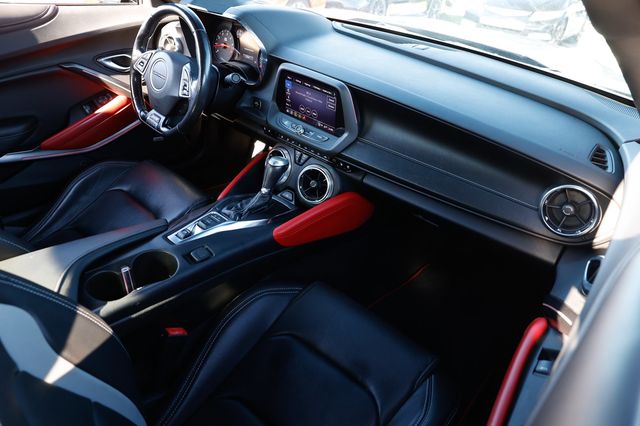 2021 Chevrolet Camaro 2dr Coupe 2SS - 22952121 - 17