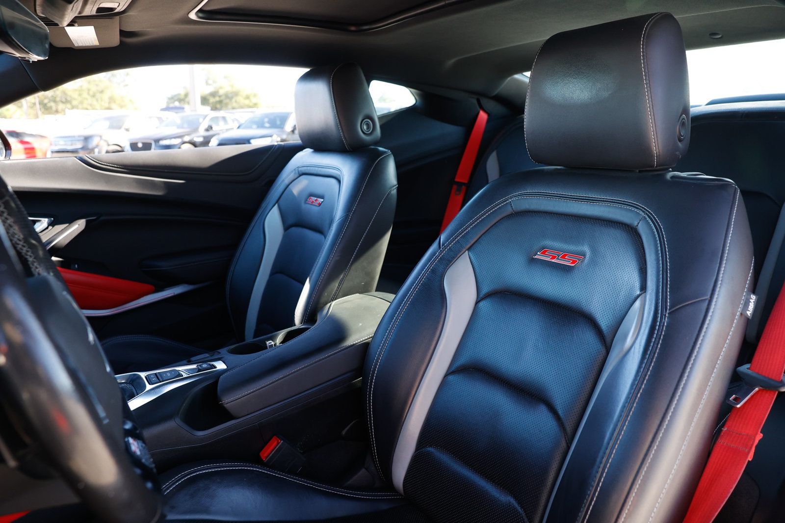 2021 Chevrolet Camaro 2SS photo 3