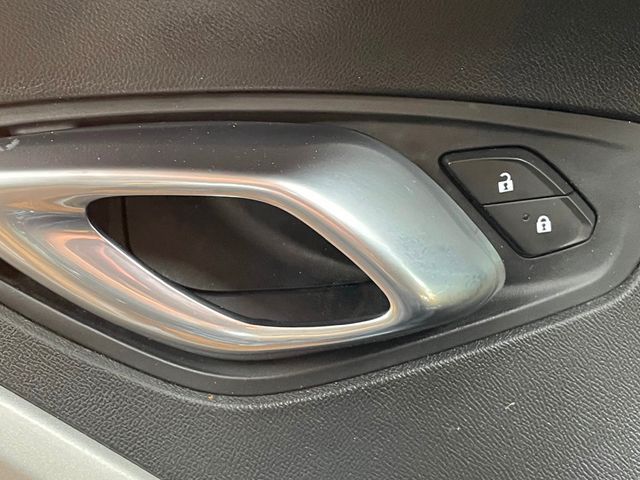 2021 Chevrolet Camaro 2dr Coupe LT1 - 22932965 - 21