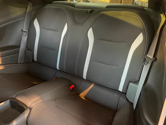 2021 Chevrolet Camaro 2dr Coupe LT1 - 22932965 - 24