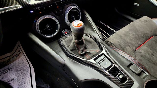 2021 Chevrolet Camaro 2dr Coupe LT1 with Upgraded Brakes + RS & Technology Packages - 22961963 - 15